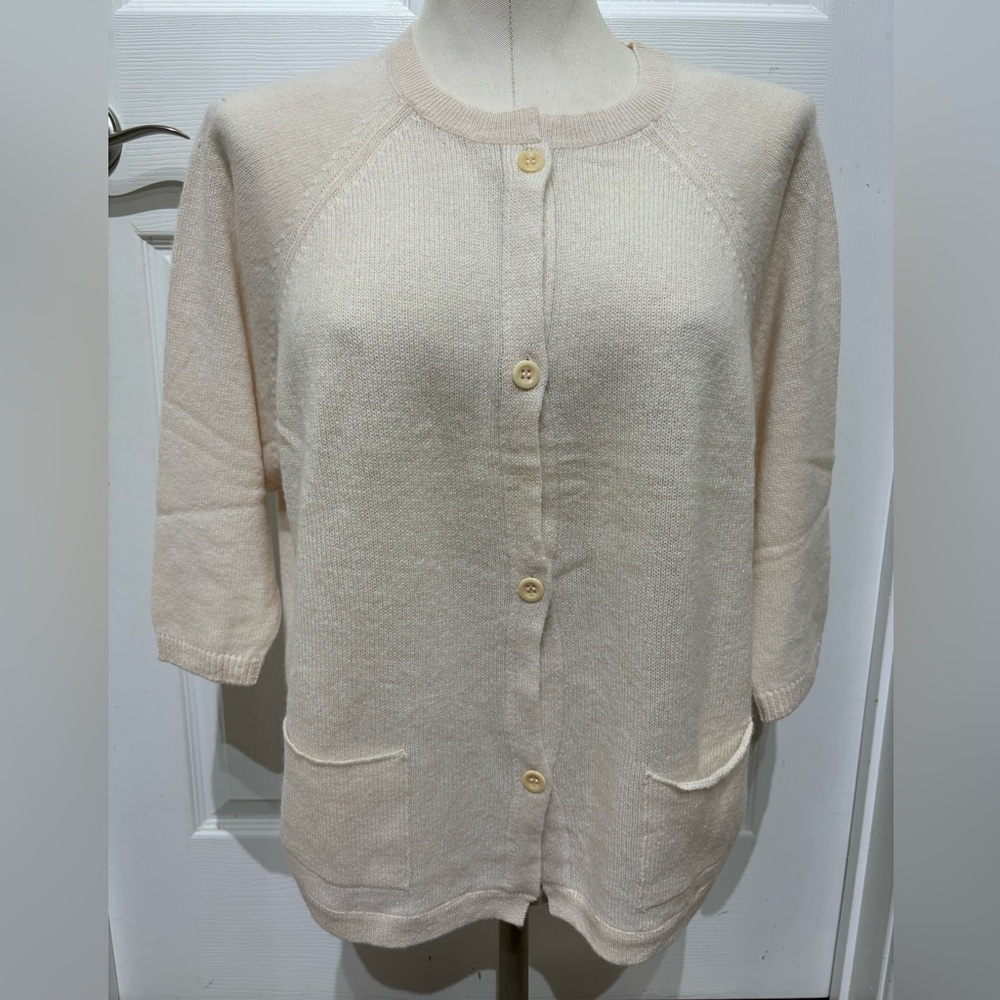 Amina Rubinacci  100% Cashmere Crop Cardigan/ 3/4 Sleeve size 44
